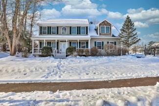 121 Cherrywood Dr, Nashua, NH 03062