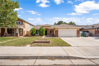 3038 Kaylyn St, Lancaster, CA 93535