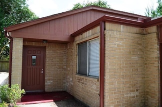 2439 Colton Hollow Dr, Houston, TX 77067