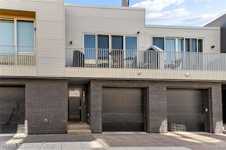 2837 Brush St, Detroit, MI 48201