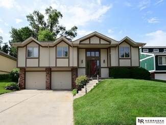 8733 Lafayette Ave, Omaha, NE 68114