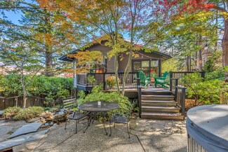 801 Clarence Ln, Ashland, OR 97520