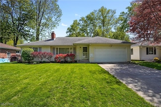 225 Miami Ave, Elyria, OH 44035