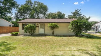 7414 Orion St, Loves Park, IL 61111