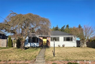 1039 E Rio Vista Ave, Burlington, WA 98233