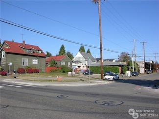 306 Chester Ave, Bremerton, WA 98337