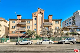 2811 Francis Ave Unit 203, Los Angeles, CA 90005