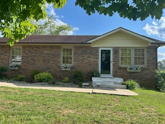 651 Franklin Rd, Scottsville, KY 42164