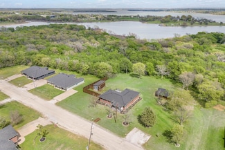 3570 Kayewood Dr, Little Elm, TX 75068