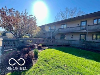 1948 E Waters Edge Dr, Bloomington, IN 47401