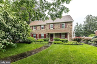 1431 Wheatsheaf Ln, Abington, PA 19001