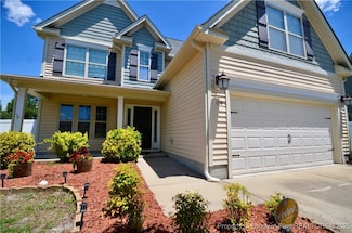 109 Red Coat Dr, Cameron, NC 28326