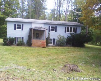 22 Cr 67, Leeds, NY 12451