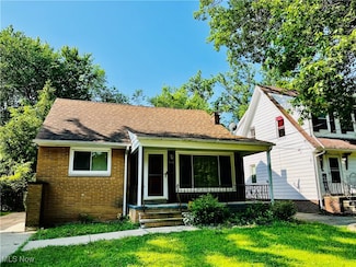 19402 Kings Hwy, Warrensville Heights, OH 44122