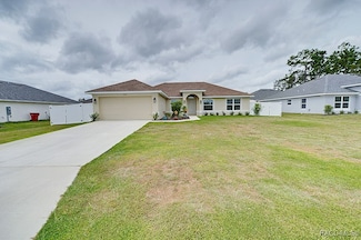 8330 N India Way, Dunnellon, FL 34434