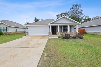 6110 Stream Bank Dr, Theodore, AL 36582