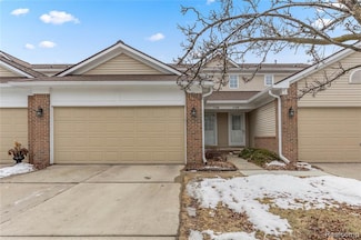 17668 Liberty Ln, Brownstown, MI 48193