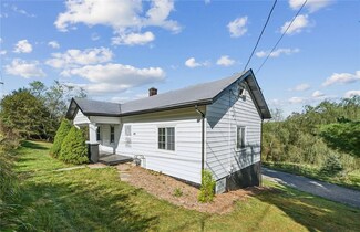 565 Pine Creek Rd, Wexford, PA 15090