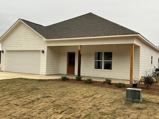 155 Thaxton Hills Dr, Thaxton, MS 38871