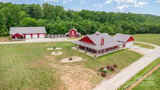 223 Scottish Dr, Mooresville, NC 28115