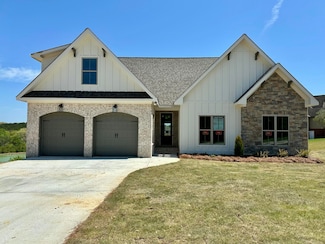 13086 Blakeslee Dr, Soddy-Daisy, TN 37379