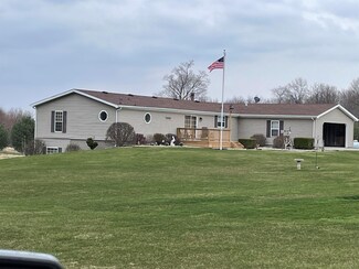 7800 W Lincolnway, Larwill, IN 46764