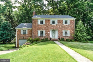8208 Kerry Rd, Chevy Chase, MD 20815