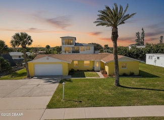 3792 Cardinal Blvd, Port Orange, FL 32127