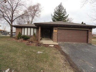 7324 S 86th Ave, Justice, IL 60458