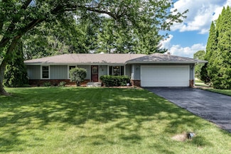 5590 White Plains Way, Rockford, IL 61108