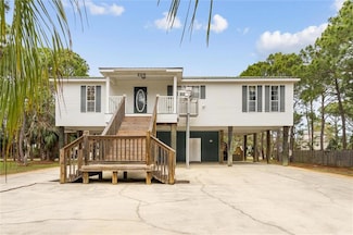 228 Conde Ave, Dauphin Island, AL 36528