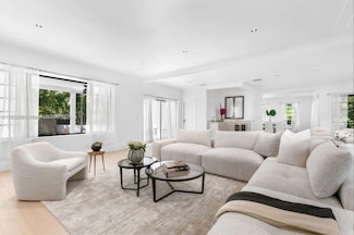 4444 Adams Ave, Miami Beach, FL 33140