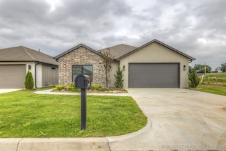 2074 E 130th St S, Jenks, OK 74037