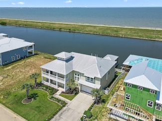 1110 Highborne Cay Ct, Texas City, TX 77590