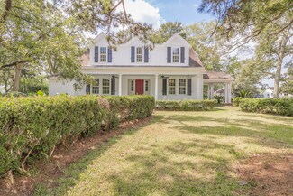 726 E 6th St, Crowley, LA 70526