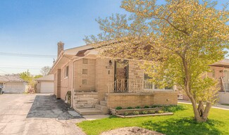 10161 S Utica Ave, Evergreen Park, IL 60805