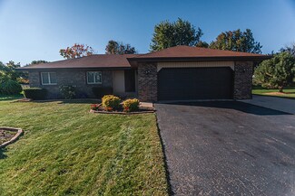 4121 Windrow Ct, Cherry Valley, IL 61016