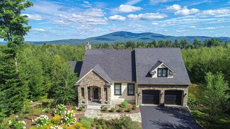 86 Hall Farm Rd, New London, NH 03257