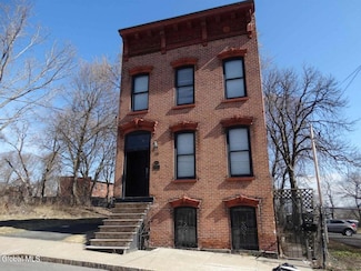 39 Ten Broeck Place, Albany, NY 12210