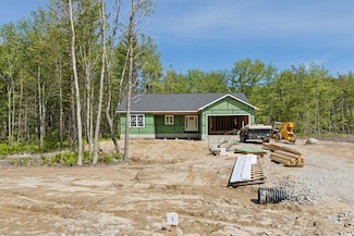 39 Jasper Ln, Arundel, ME 04046
