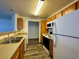 431 Water St Unit 302, Prairie Du Sac, WI 53578