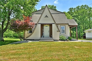 3630 Woodside Dr NW, Warren, OH 44483