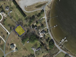 B1 Lorraine Ln Unit B1, Harborton, VA 23389