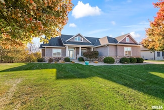 2804 Pat Tillman Dr, Springfield, IL 62711