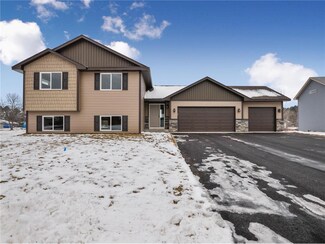 38391 Hunters Ridge Trail, North Branch, MN 55056