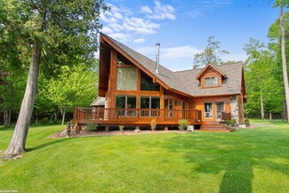2333 Boy Scout Rd, Indian River, MI 49749