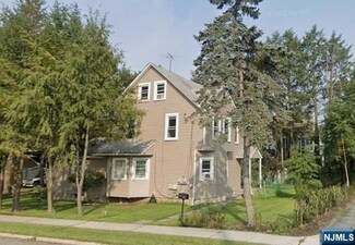100 Irvington St, Westwood, NJ 07675