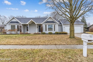 121 Orchard Dr, Lima, OH 45807