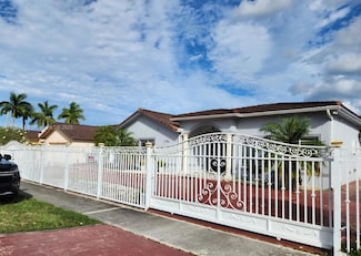 17153 SW 149th Place, Miami, FL 33187