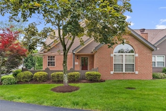 6422 Jefferson Pointe Cir Unit 6422, Clairton, PA 15025